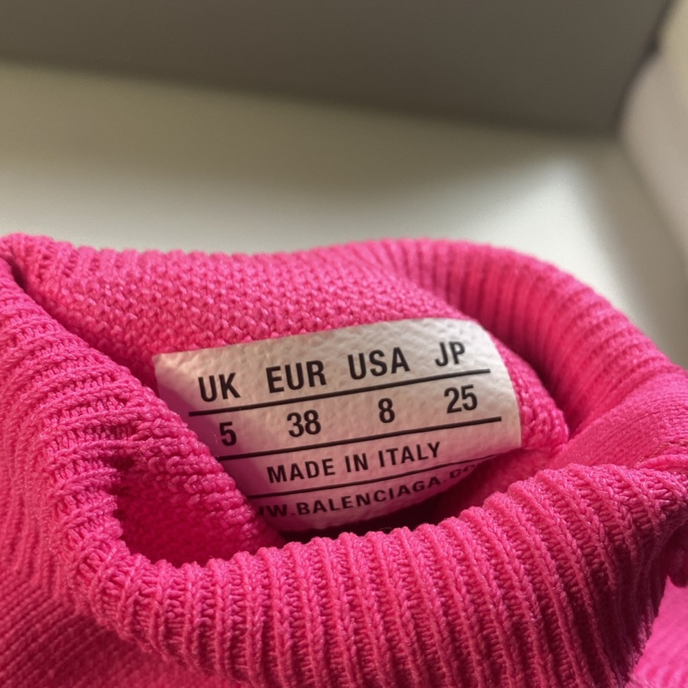 Balenciaga Speed 2.0 Graffiti-Printed Sock Sneakers Size EU 38 (US 8) - Picture 8 of 10